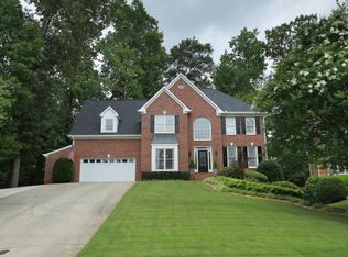 2055 Hembree Grove Dr, Roswell, GA 30076