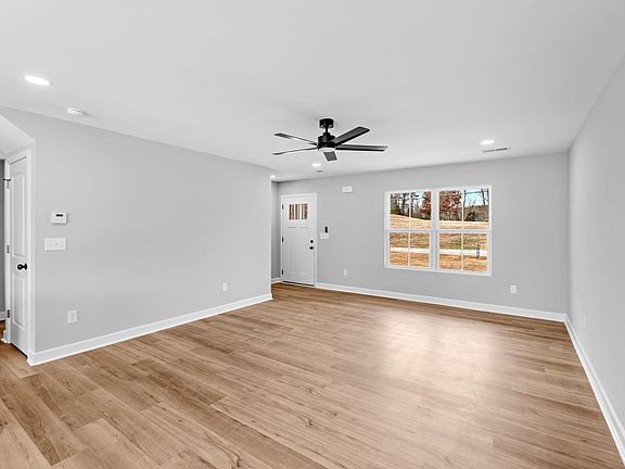 4th image of 1863 Reid School Rd