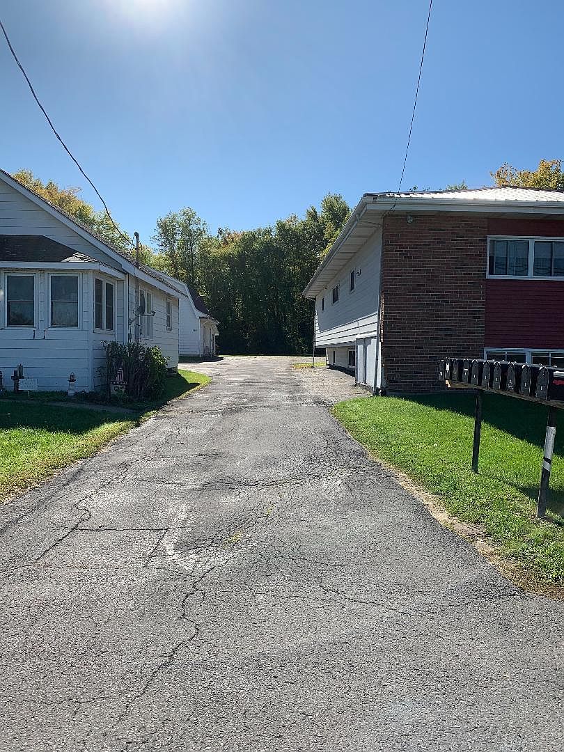 220 Highland Rd #6, Massena, NY 13662 | Zillow