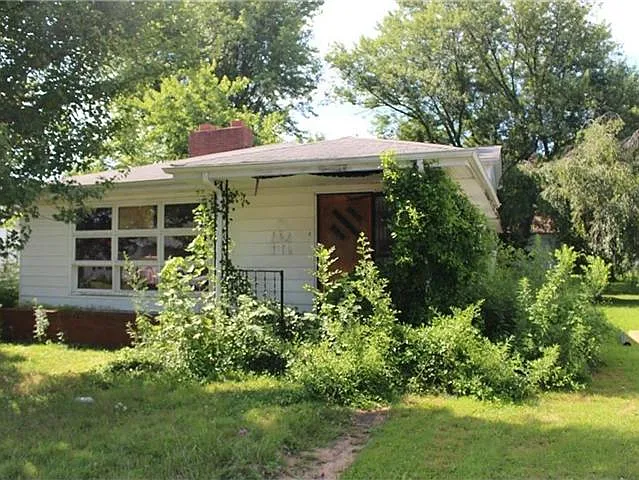 39 W South St photo 1