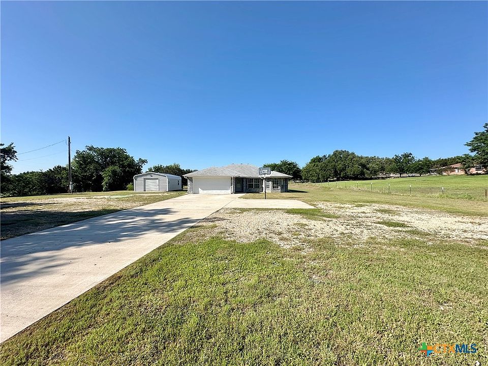 1st image of 553 Lonesome Oak Dr