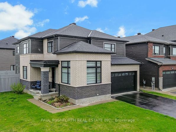 50 Yacht Ter, Ottawa, ON K4M 0N3