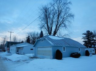 W473 Main St, Green Valley, WI 54127