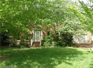 5321 Highstream Ct, Greensboro, NC 27407