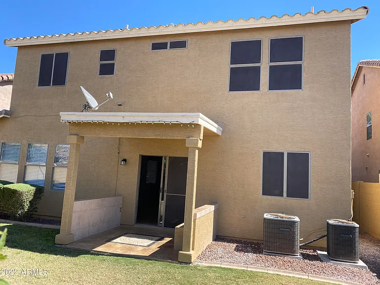 1704 S Falcon Dr — Photo 14