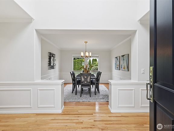 5th image of 7887 Greyhawk Ave