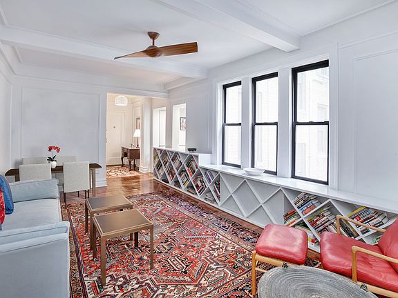 3rd image of 130 E 94th St APT 4C
