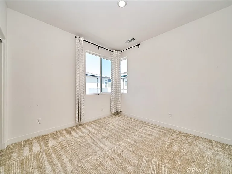 128 Abacus — Photo 35