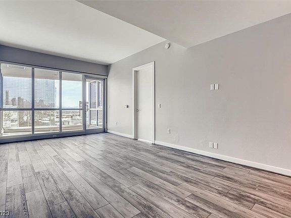 4th image of 4525 Dean Martin Dr #2211