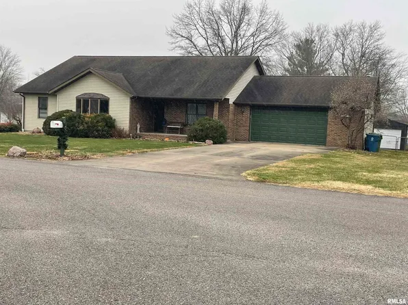 1007 Applewood Ln, Anna, IL 62906