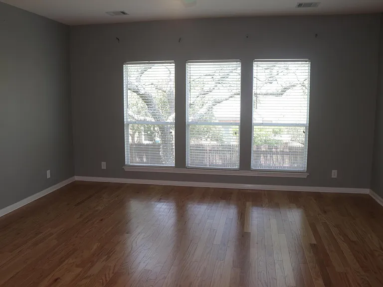 239 Sable Fls — Photo 15