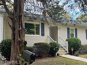 2nd image of 2201 Decca St