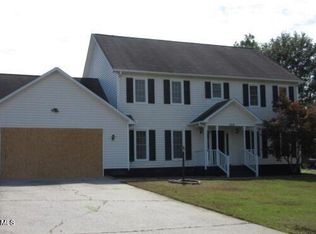 3024 Alliance Dr, Kinston, NC 28504
