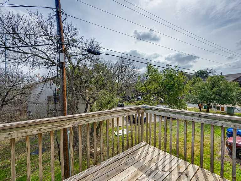 11907 Alpheus Ave — Photo 23