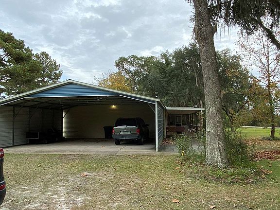 3rd image of 15981 40th St