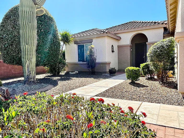 9524 N Twinkling Shadows Way — Photo 37