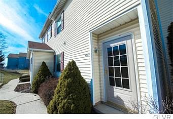 1st image of 1707 Briarwood Dr