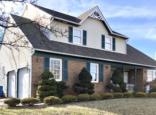 546 Stanford Rd, Fairless Hills, PA 19030