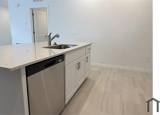 12422 Radiant Crystal Rose Pl — Photo 5