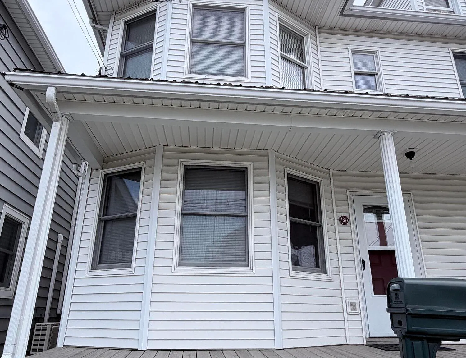 2 bed, 1022 sqft, $900 — Photo 2