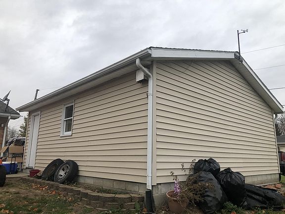 4th image of 16800 N Fort Wayne Ave