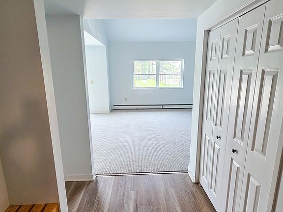 4th image of 295 Hotel Road #10/10A