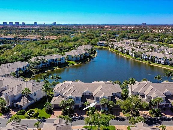 2nd image of 9621 Cypress Hammock CIR #202