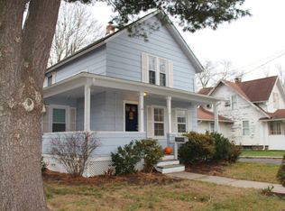 6 Park St, Plainville, CT 06062