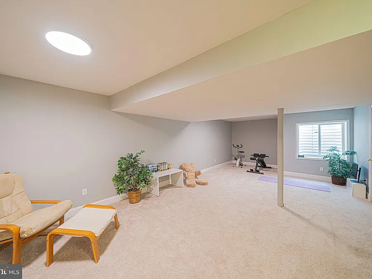 2392 S Whittmore St — Photo 35