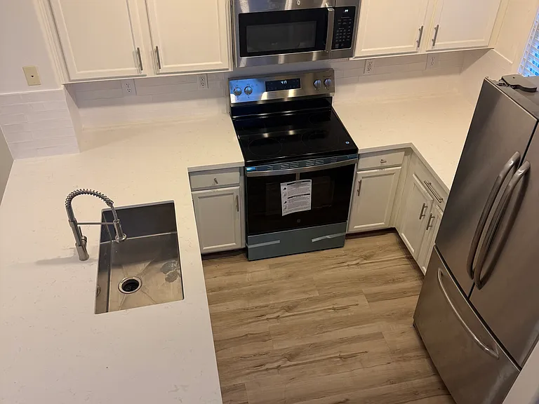 4118 E Jasper Dr — Photo 2