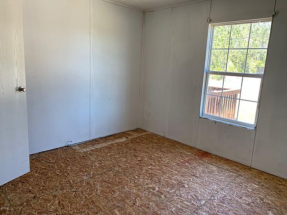 5th image of 13609 Briarwood Dr
