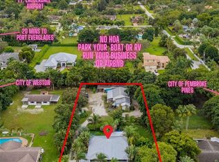 14480 SW 16th St, Davie, FL 33325
