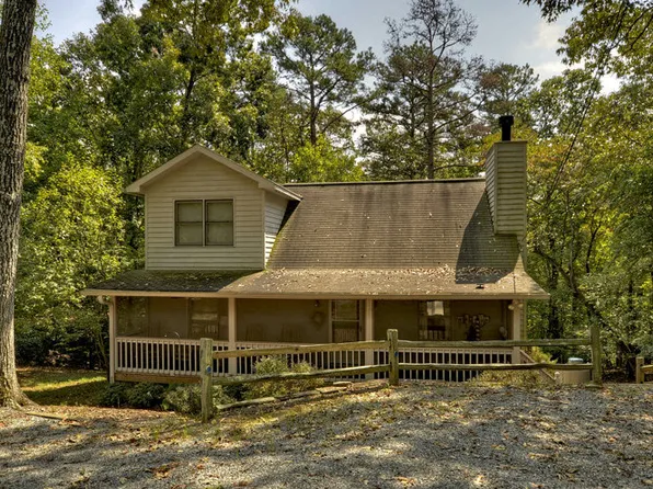 174 Seneca Way, Ellijay, GA 30540