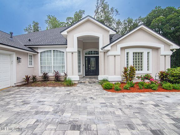 3rd image of 13462 STANTON Drive