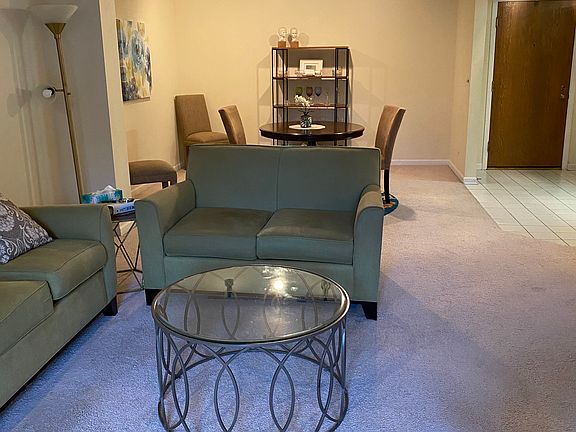 3rd image of 129 Acacia Cir APT 102