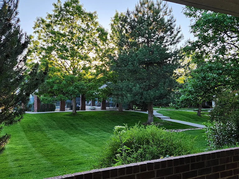 530 Mohawk Dr — Photo 10