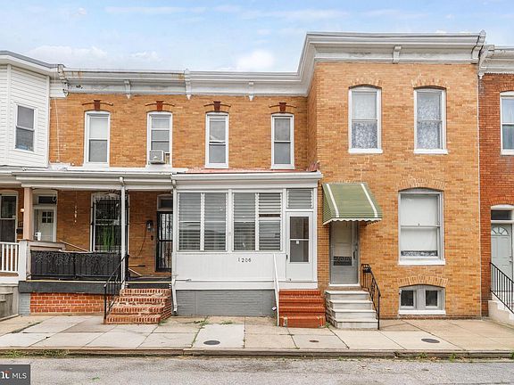 2nd image of 1206 Cleveland St