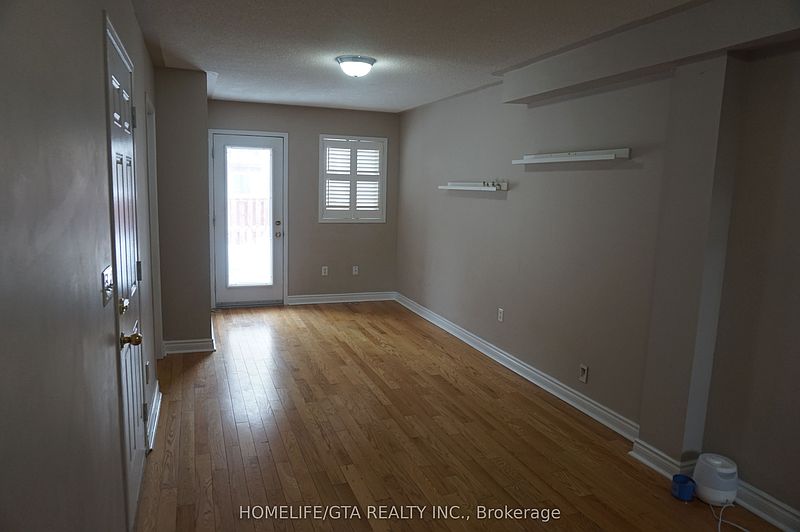 Toronto House for rent - 4 Bedrooms — photo 30