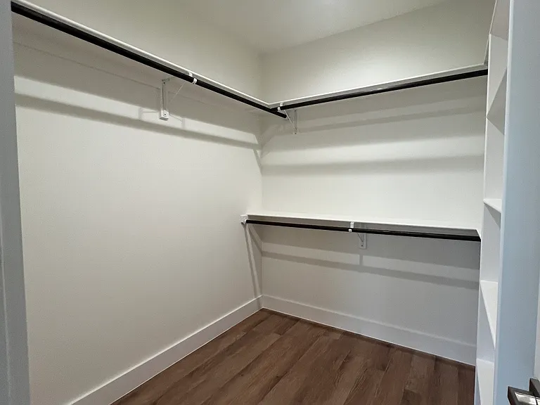 3601 Washington St — Photo 13