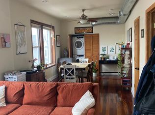 2735 W Chanay St APT 3, Chicago, IL 60647