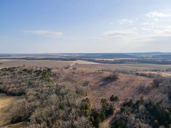 4th image of 2265 Dalton Rd