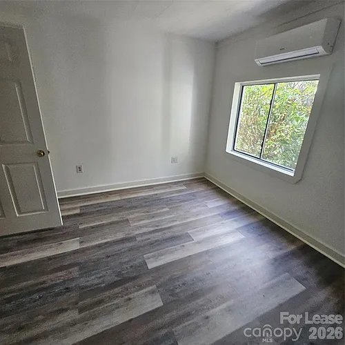 805 S Confederate Ave Photo 1