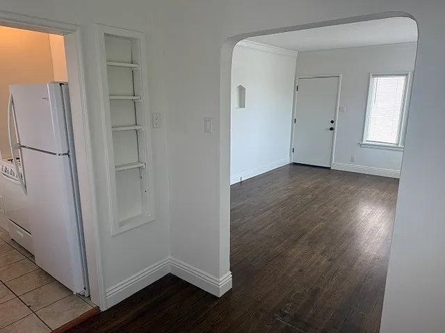 1422 Hermosa Ave #1422 — Photo 8