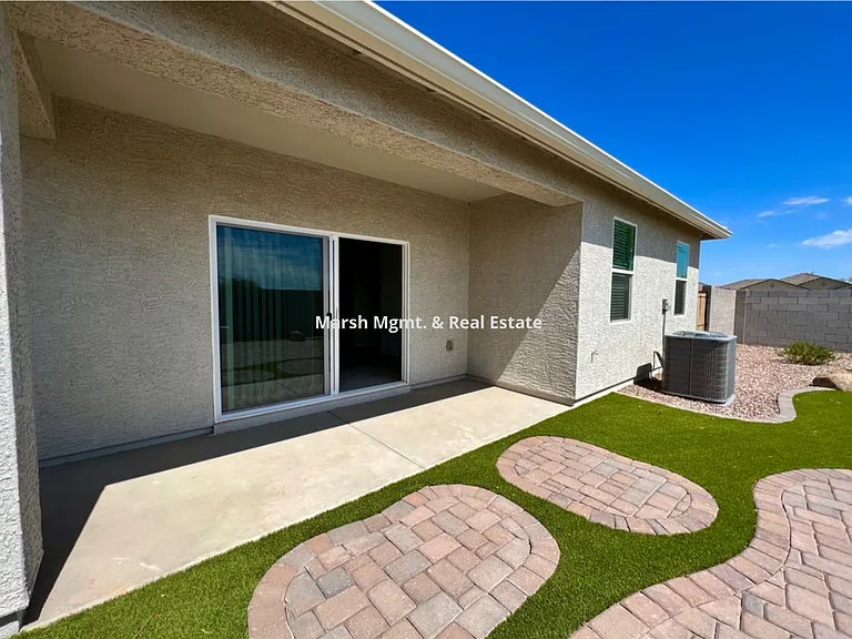 2119 S 46th St — Photo 21