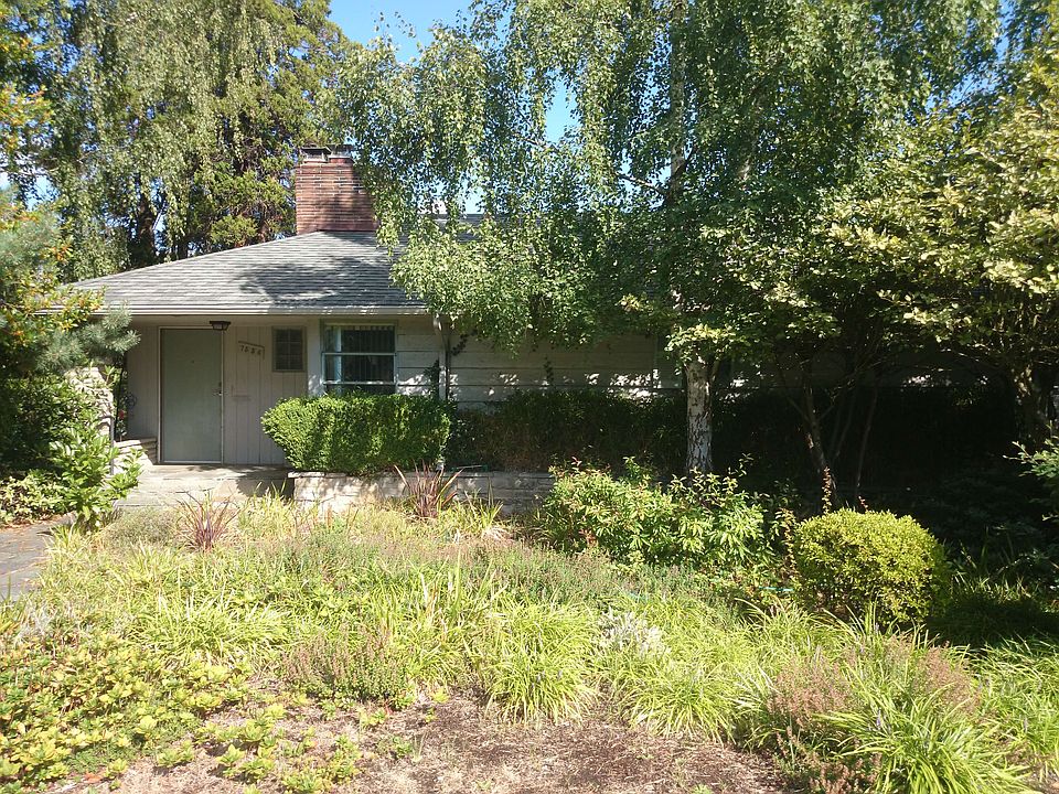 1st image of 7556A 34th Ave NE