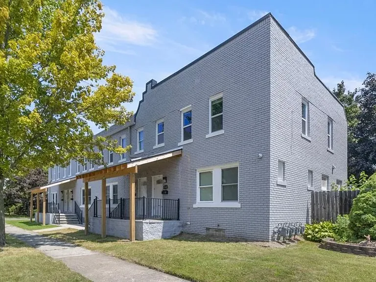 4509 High St — Photo 3