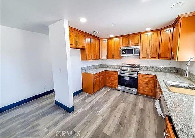 2nd image of 4429 Ardmore Ave