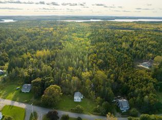 450 N Lubec Rd, Lubec, ME 04652