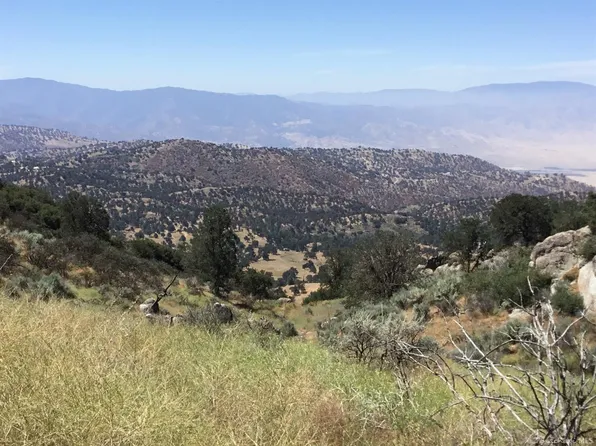 22021 Cody Ct, Tehachapi, CA 93561