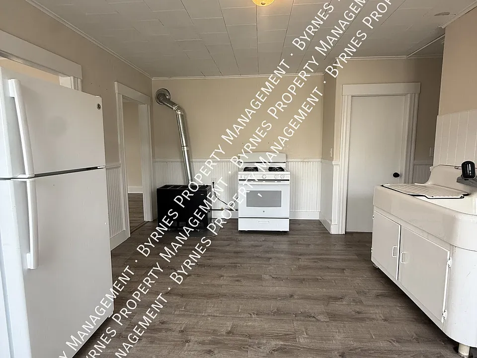 364 Hamilton St #2-R